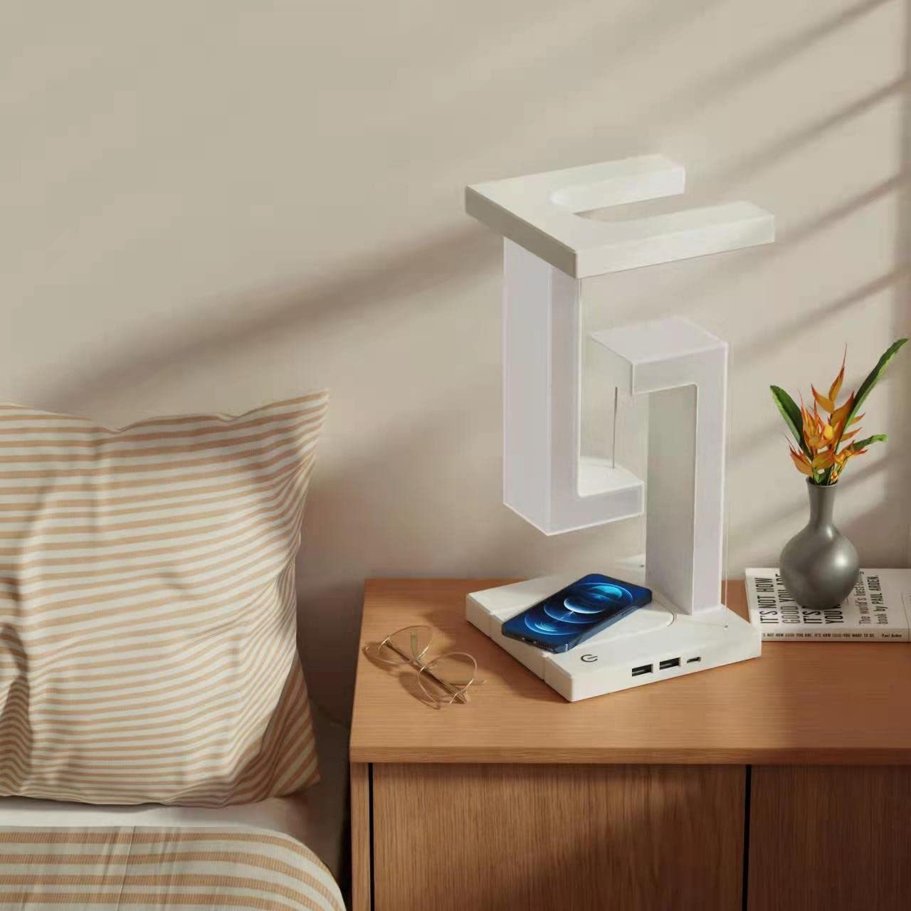 Creative Smartphone Wireless Charging Suspension Table Lamp Balance